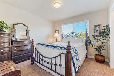 5461 W Woodcroft Ln, Herriman, UT 84096 - Photo 32