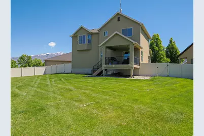 879 W Saddlebrook Dr, Kaysville, UT 84037 - Photo 4