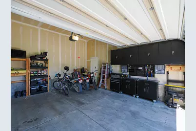 879 W Saddlebrook Dr, Kaysville, UT 84037 - Photo 48