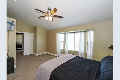 879 W Saddlebrook Dr, Kaysville, UT 84037 - Photo 26