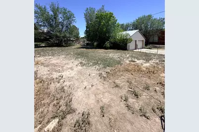 329 S Carbon Ave, Price, UT 84501 - Photo 4