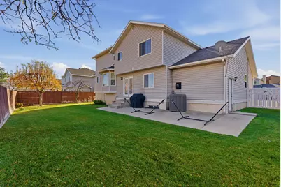 2050 W 5620 S, Taylorsville, UT 84129 - Photo 2