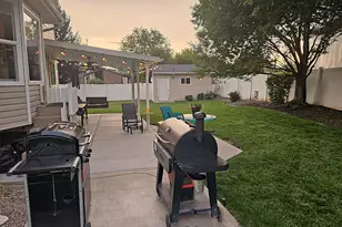 1037 E 1500 N, Layton, UT 84040 - Photo 30