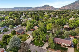 4333 S Larson Way, Holladay, UT 84124 - Photo 36