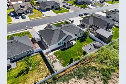 1422 W 3225 S, Perry, UT 84302 - Photo 32
