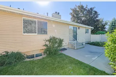 6487 S Tanner Way, Murray, UT 84121 - Photo 32