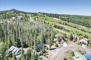 326 Ridgeview St, Brian Head, UT 84719 - Photo 8