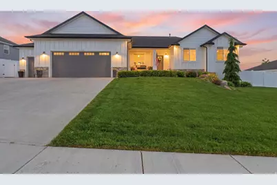 1058 E 300 S, Smithfield, UT 84335 - Photo 1