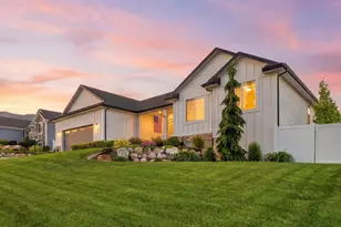 1058 E 300 S, Smithfield, UT 84335 - Photo 1