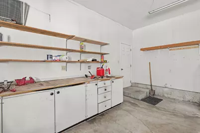 6452 W 3270 S, West Valley, UT 84128 - Photo 34