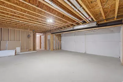 1302 W 2535 N, Clinton, UT 84015 - Photo 38
