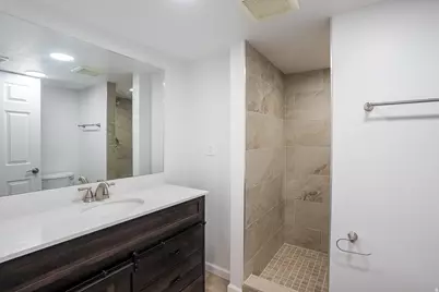 1414 E 275 N, Layton, UT 84040 - Photo 16