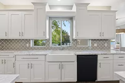 469 E 12000 S, Draper, UT 84020 - Photo 8