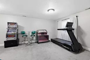469 E 12000 S, Draper, UT 84020 - Photo 44