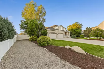 469 E 12000 S, Draper, UT 84020 - Photo 86