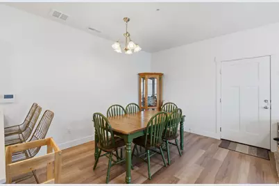 752 N Favreau Ln #V201, Saratoga Springs, UT 84045 - Photo 12