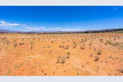 3306 S Endless Trail #33, Hurricane, UT 84737 - Photo 10