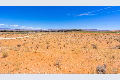 3306 S Endless Trail #33, Hurricane, UT 84737 - Photo 12