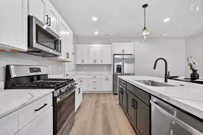 127 W 2725 N, Cedar City, UT 84721 - Photo 6