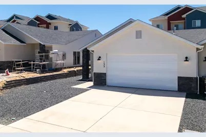 127 W 2725 N, Cedar City, UT 84721 - Photo 1