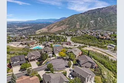 2017 E Aspen Grove Ct, Draper, UT 84020 - Photo 46