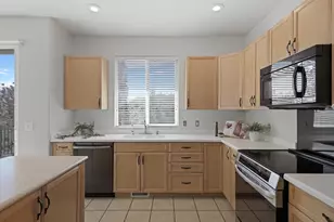 2017 E Aspen Grv Ct, Draper, UT 84020 - Photo 14