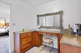 9776 S Granite Hills Dr, Sandy, UT 84092 - Photo 28