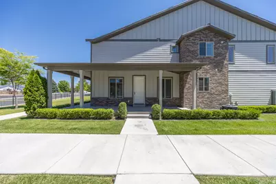 1878 W Springwater Ln, Vineyard, UT 84059 - Photo 2