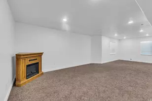 1368 W 2920 S, Syracuse, UT 84075 - Photo 24