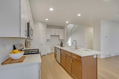 6692 S Shadow Peak Rd #20, West Jordan, UT 84081 - Photo 6
