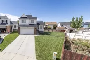 3048 W Linton Cir S, West Jordan, UT 84088 - Photo 2