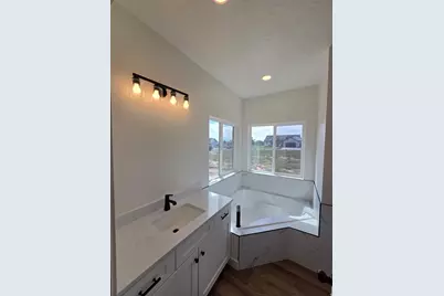 553 W 1500 S, Vernal, UT 84078 - Photo 10