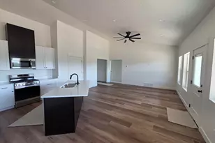 553 W 1500 S, Vernal, UT 84078 - Photo 6