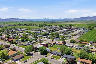 386 S 600 W, Tremonton, UT 84337 - Photo 30