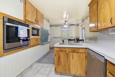 386 S 600 W, Tremonton, UT 84337 - Photo 8