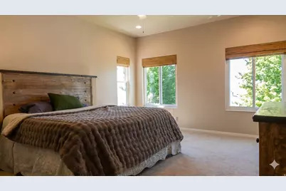 869 E 3350 N, North Ogden, UT 84414 - Photo 8