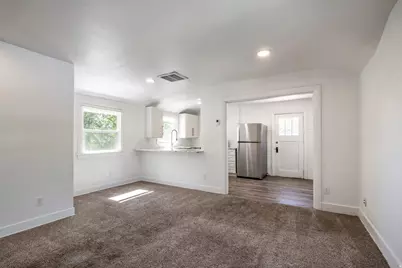 537 N Darwin St W, Salt Lake City, UT 84103 - Photo 6