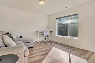 359 N 700 W, Salt Lake City, UT 84116 - Photo 12