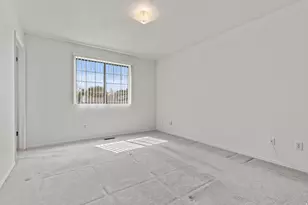5643 S 2950 W, Roy, UT 84067 - Photo 6
