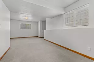 5643 S 2950 W, Roy, UT 84067 - Photo 8