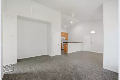 7361 S Geralee Ln, West Jordan, UT 84084 - Photo 4