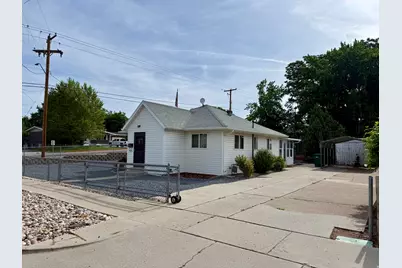 4806 S 2500 W, Roy, UT 84067 - Photo 2