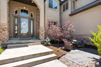 5337 W Hidden Rose Cir, Herriman, UT 84096 - Photo 8