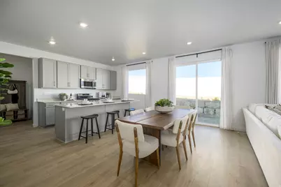 1487 W Everblooming Dr #4074, Saratoga Springs, UT 84045 - Photo 4