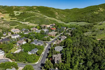 702 S Woodbriar Way E, North Salt Lake, UT 84054 - Photo 40