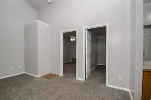 1113 Country Hill Dr, Ogden, UT 84403 - Photo 8