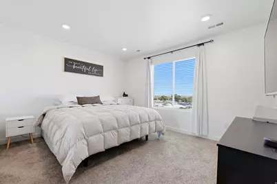 8446 W Beckville Dr S, Magna, UT 84044 - Photo 8