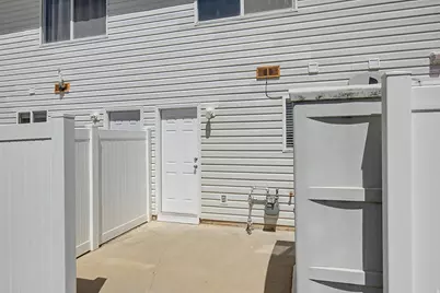 422 E 2050 N #2C, Ogden, UT 84414 - Photo 20
