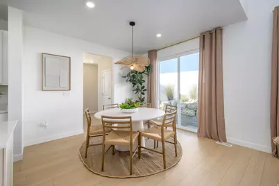 1486 W Everblooming Dr #4075, Saratoga Springs, UT 84045 - Photo 8