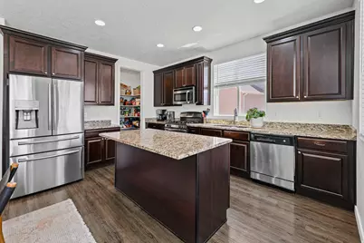 687 W Houston St, Stansbury Park, UT 84074 - Photo 10